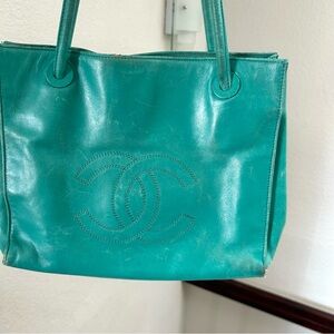 Chanel / Green Lambskin Green Tote Bag Purse